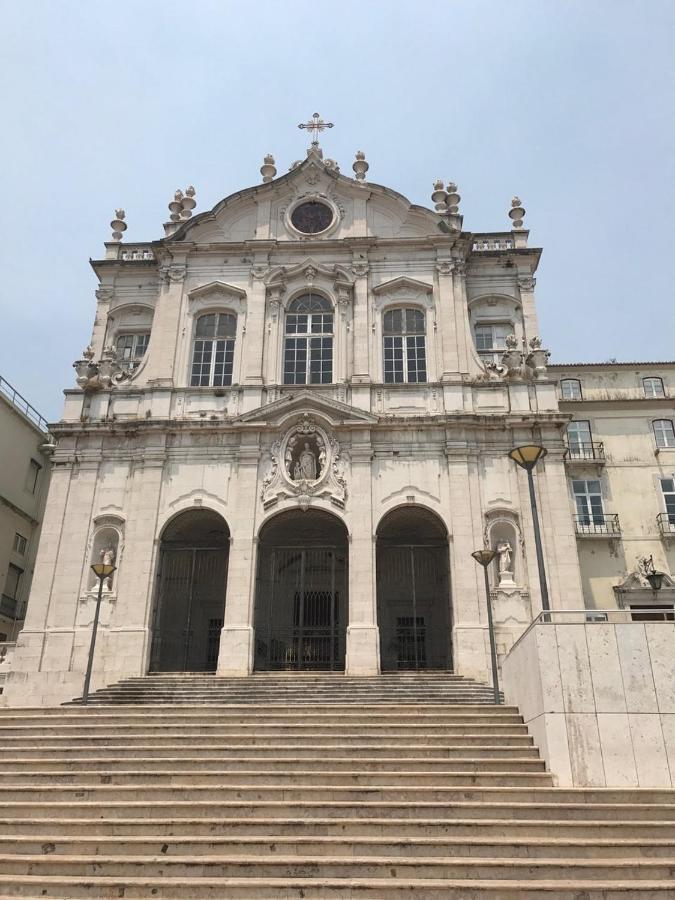Dobairro Suites At Merces Lisbon Bagian luar foto